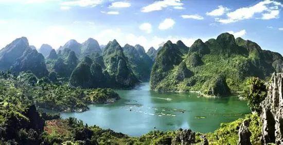 同学的欺骗，真心还是虚情假意？游戏画面